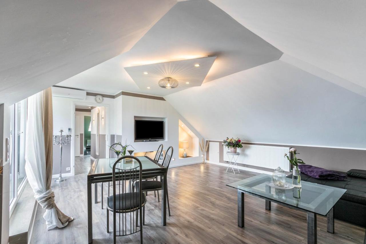 Uhse Wohlfuehloase Apartman Heide  Kültér fotó