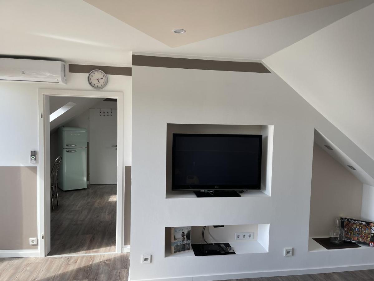 Uhse Wohlfuehloase Apartman Heide  Kültér fotó